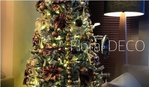 シックな色合いのクリスマスツリーレンタル210ｃｍ